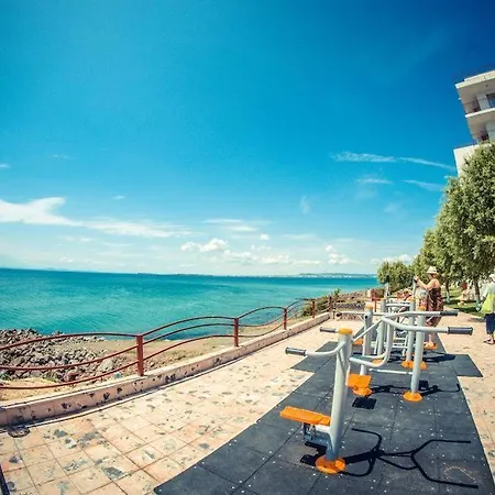 Crown Sea View * Sweti Wlas