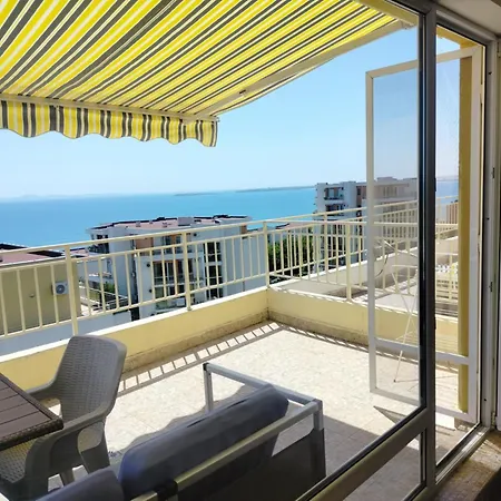 Crown Sea View